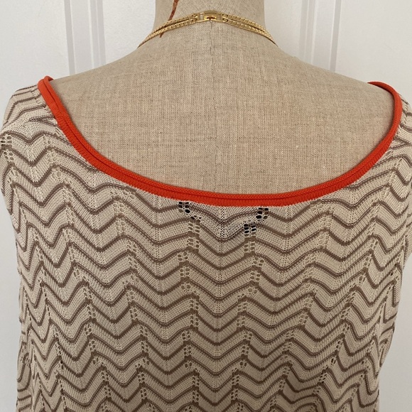 BCBG Max Azria tunic top - Picture 5 of 6